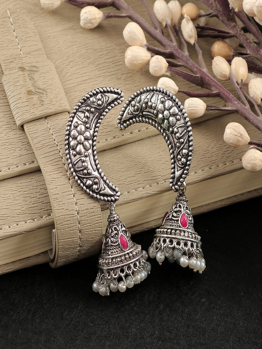 

UNIVERSITY TRENDZ Oxidised Silver-Plated Stones Studded Dome Shaped Jhumka