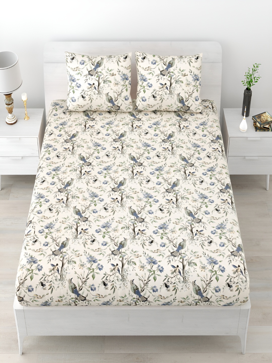 

Runjhun White & Grey Floral Cotton King Bedsheet with 2 Pillow Covers