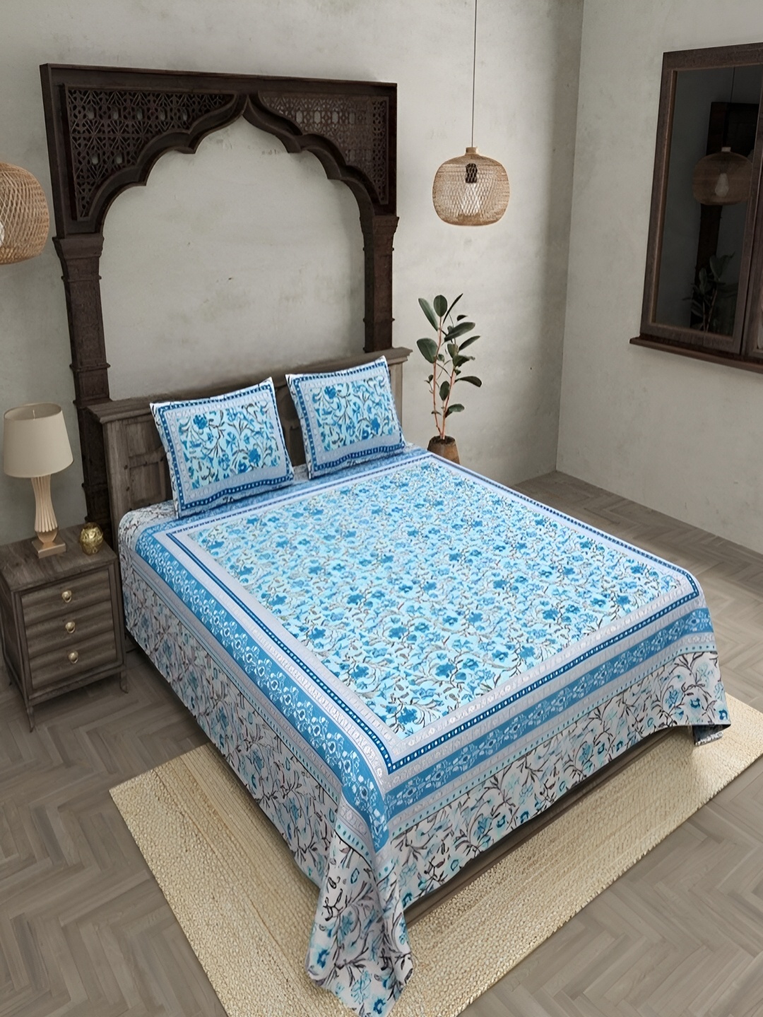 

Runjhun Blue & White Floral Printed 240 TC Pure Cotton King Bedsheet with 2 Pillow Covers