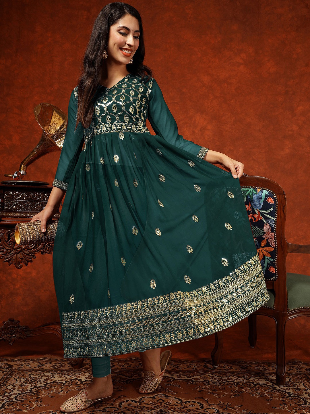 

KALINI Floral Embroidered Kurta, Blue
