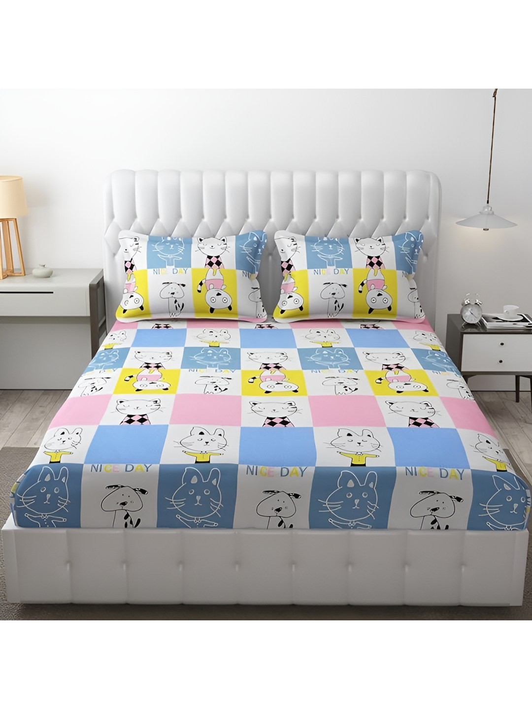 

Bajo's White & Blue Printed 250 TC Fitted Queen Bedsheet with 2 Pillow Covers