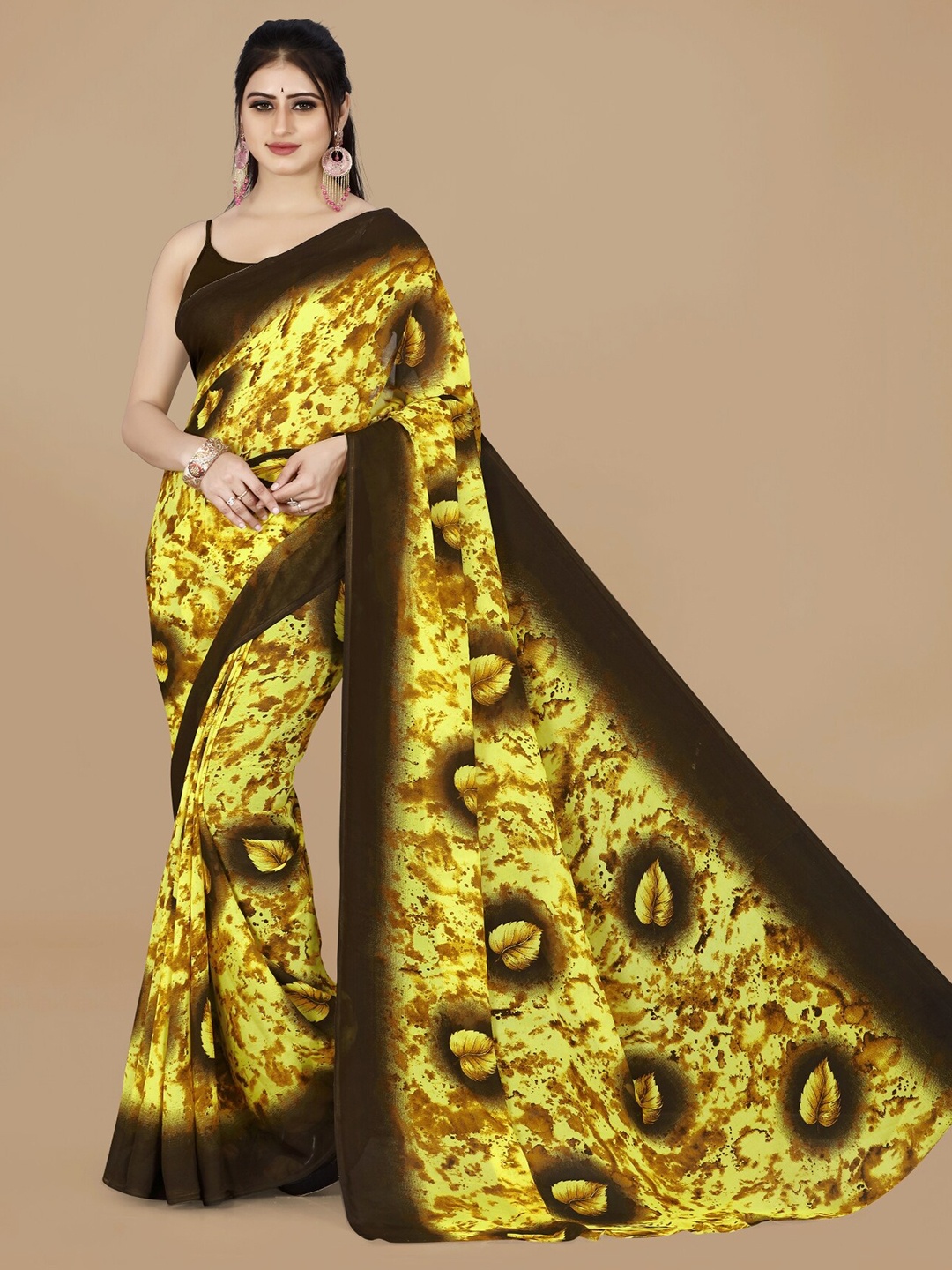

ANAND SAREES Floral Printed Saree, Brown