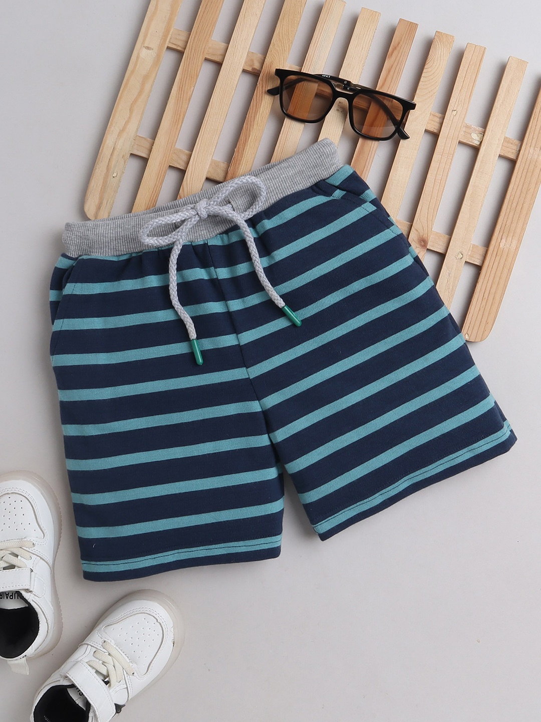 

BAESD Boys Striped Mid-Rise Shorts, Turquoise blue