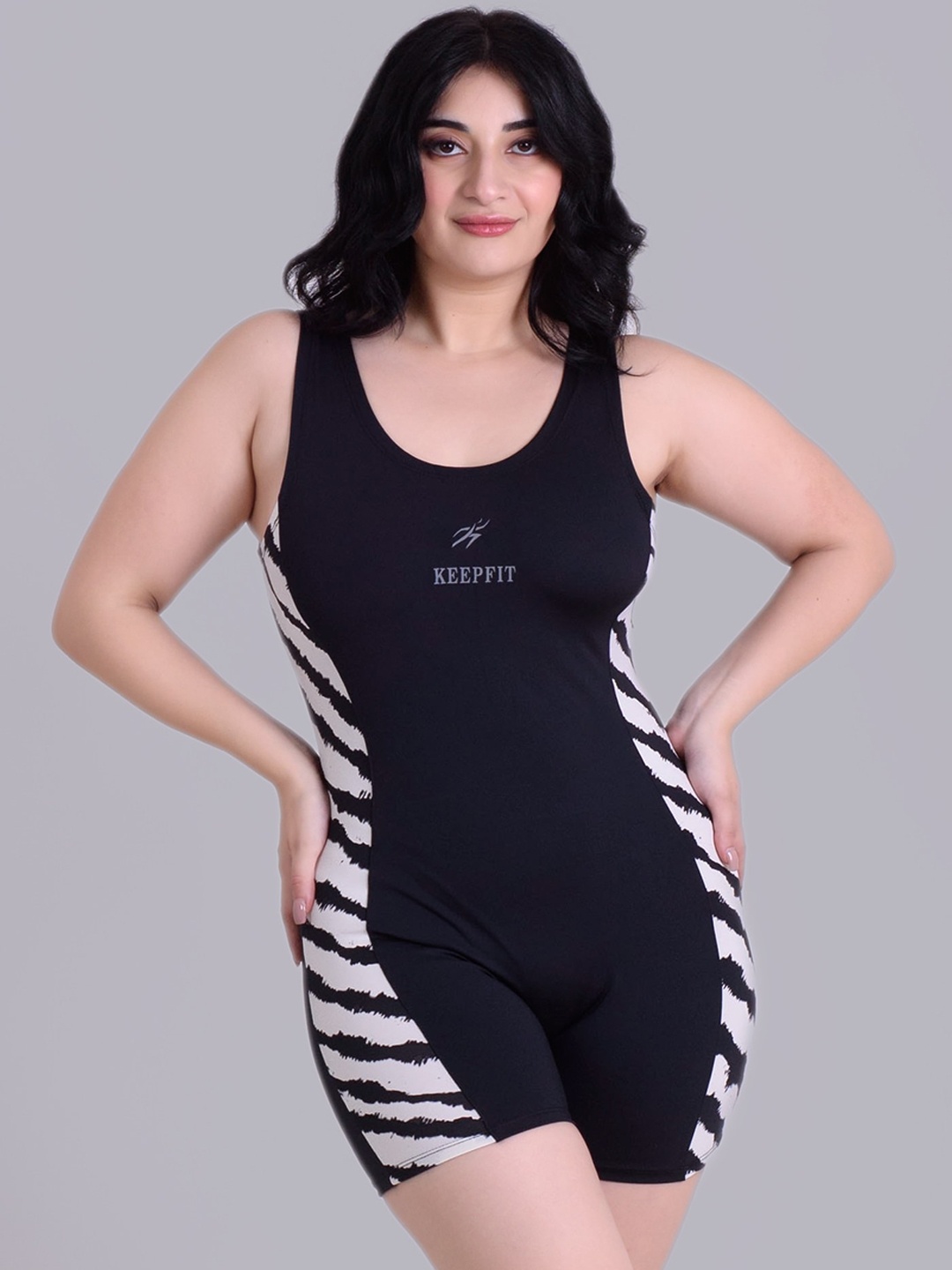 

Keepfit Plus Size Geometric Printed Medium Coverage Quick Dry Legsuit, Black
