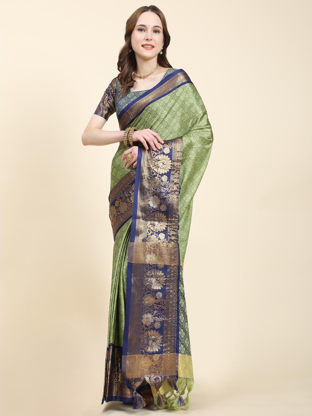 

Fospy Ethnic Motifs Woven Design Zari Silk Cotton Banarasi Saree, Green