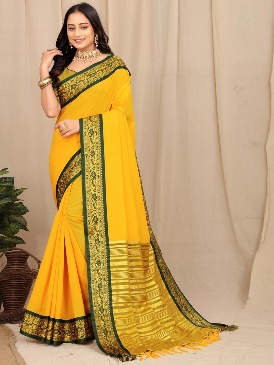

Fospy Woven Design Zari Silk Cotton Banarasi Saree, Yellow