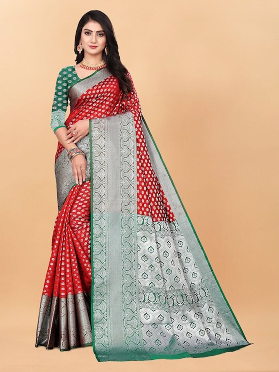 

Fospy Woven Design Zari Silk Blend Banarasi Saree, Red