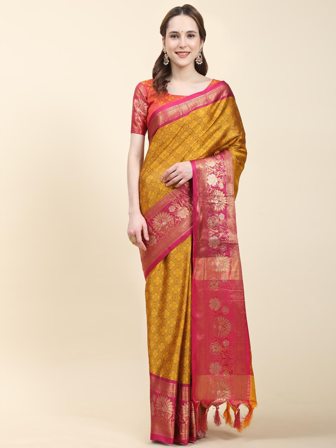 

Fospy Floral Zari Silk Cotton Banarasi Saree, Yellow
