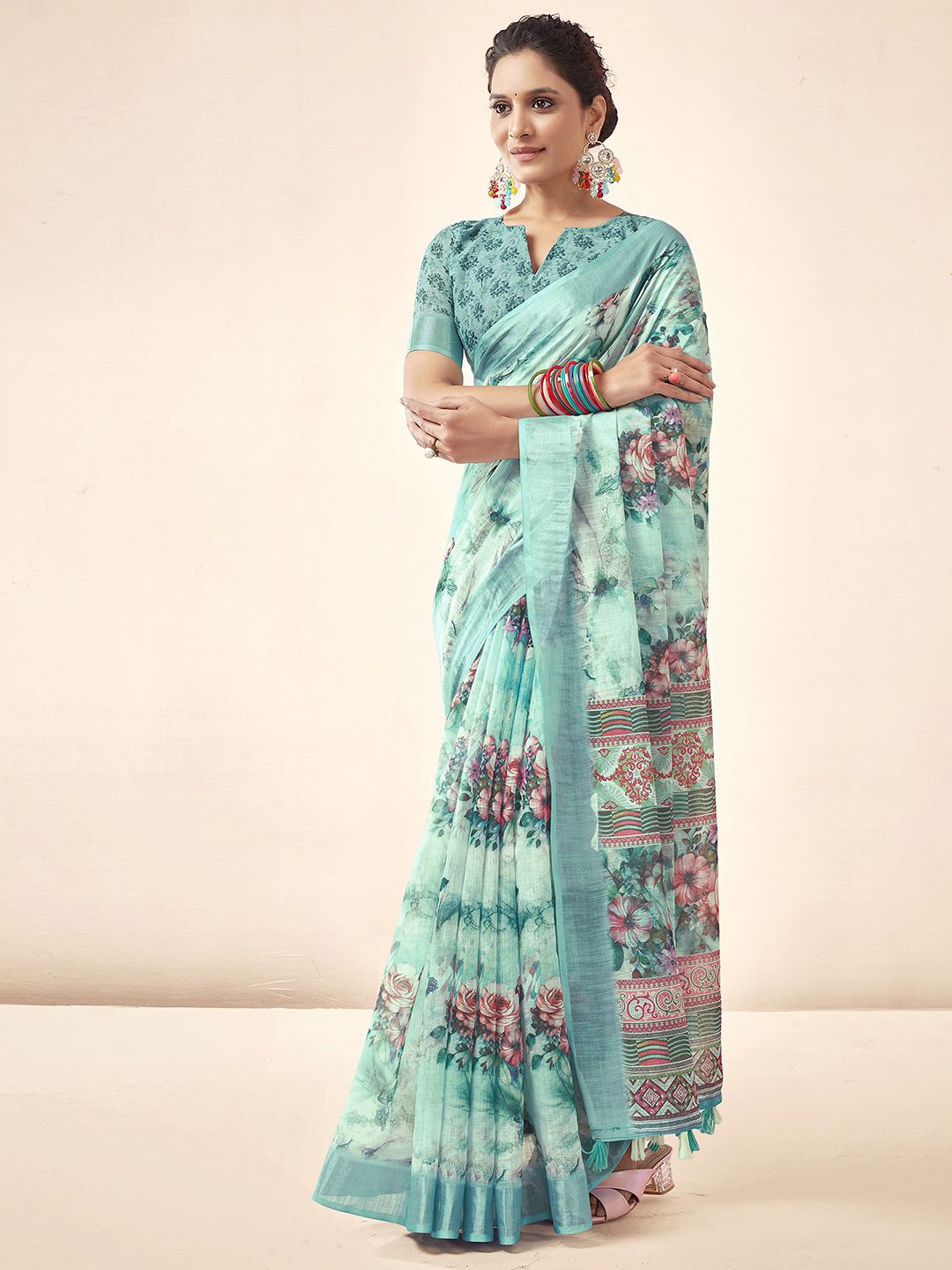 

KALINI Floral Printed Sungudi Saree, Blue