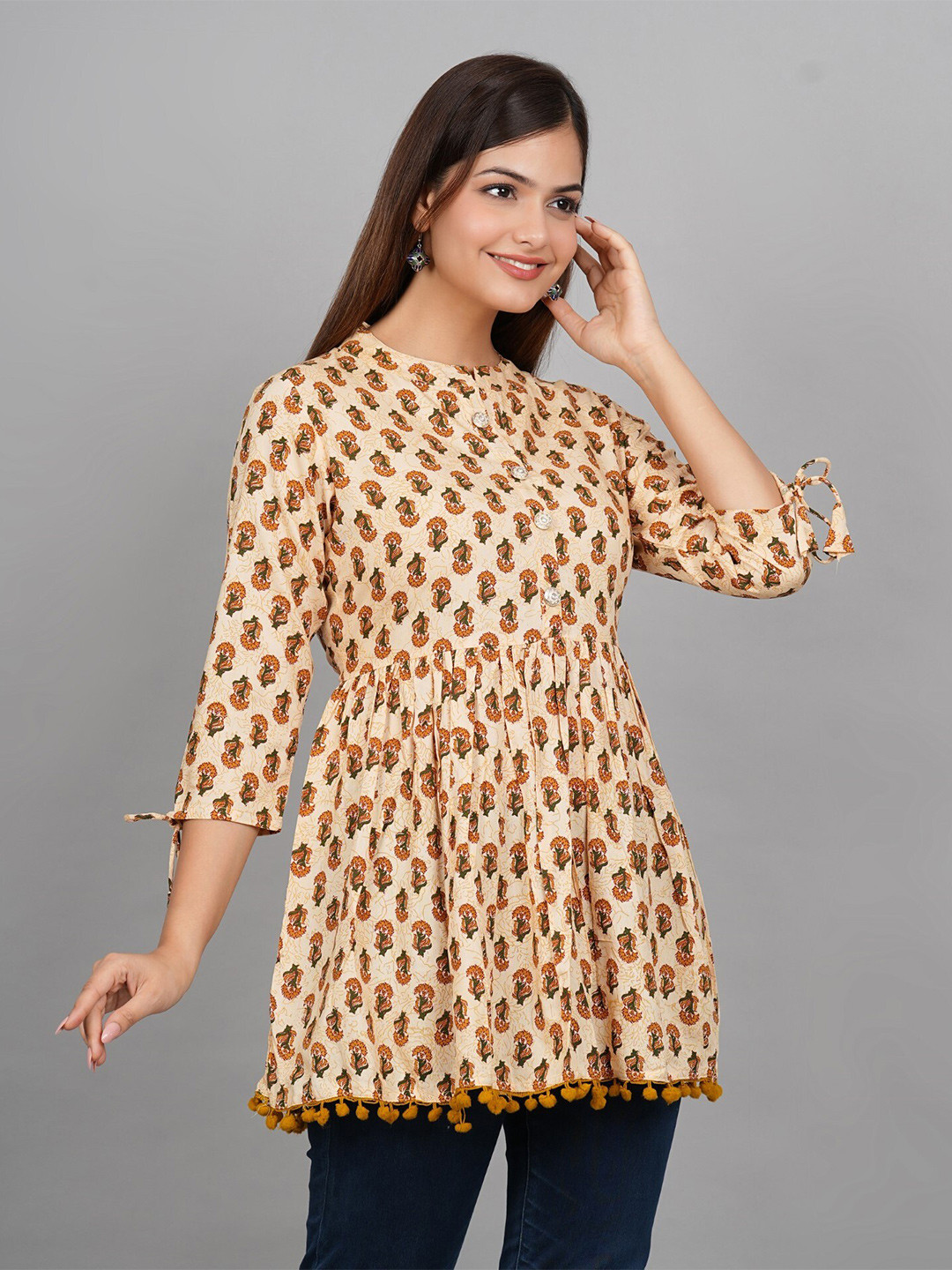 

VYKOO Floral Printed Mandarin Collar A-line Kurti, Yellow