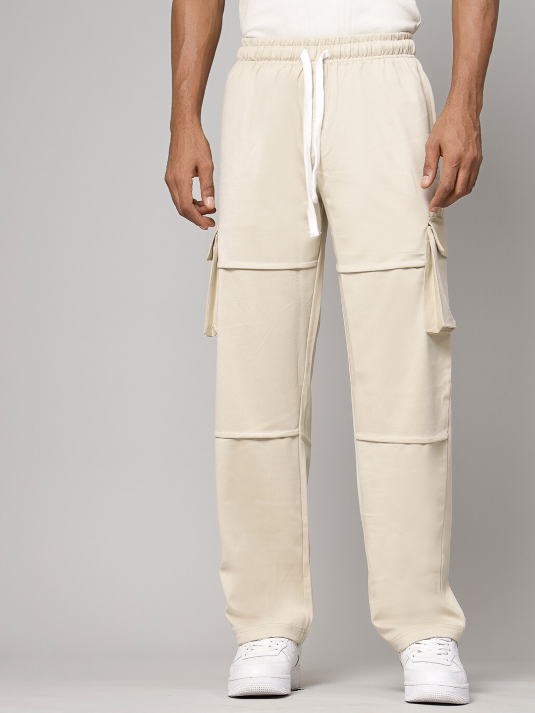 

EVERDION Men Relaxed Straight Leg Straight Fit Easy Wash Cargos, Beige