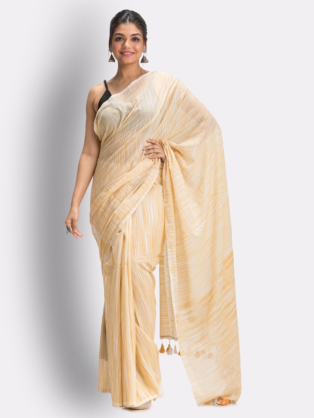 

Angoshobha Striped Pure Cotton Saree, Beige