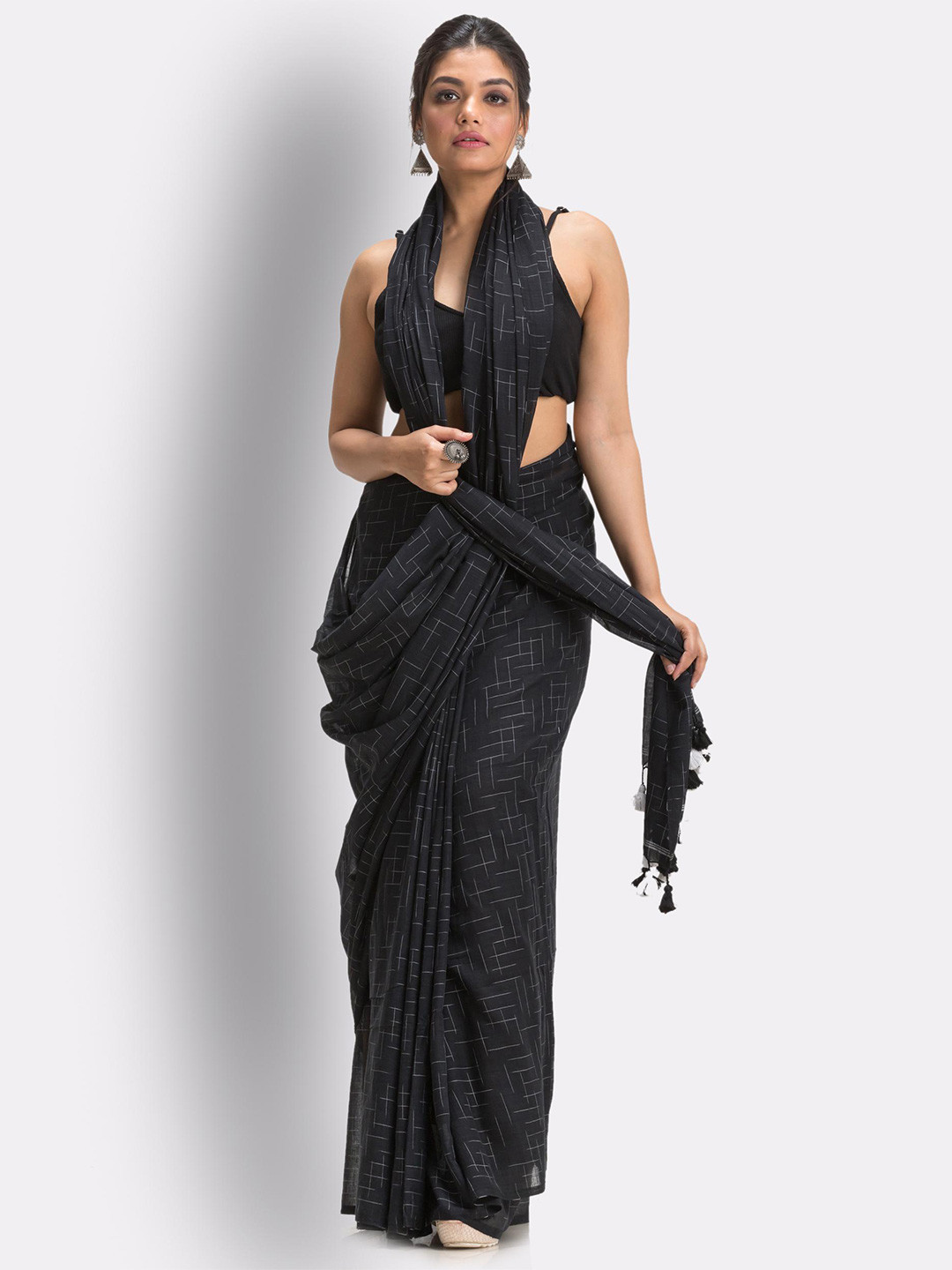 

Angoshobha Abstract Woven Design Pure Cotton Saree, Black