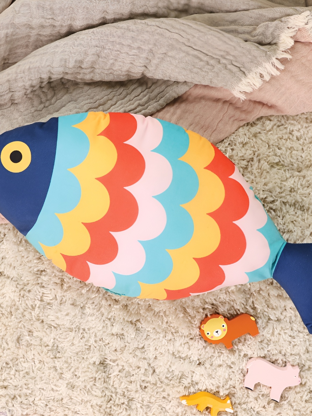 

Smartsters Blue & Yellow Printed Pre-Filled Cushion