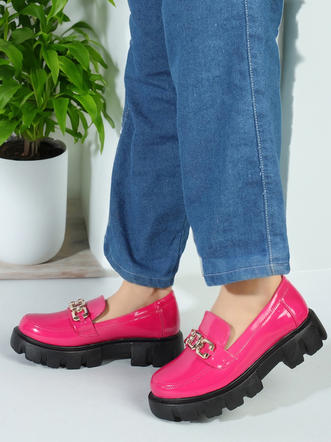 

ICONICS Women Waterproof Lining Horsebit Loafers, Pink