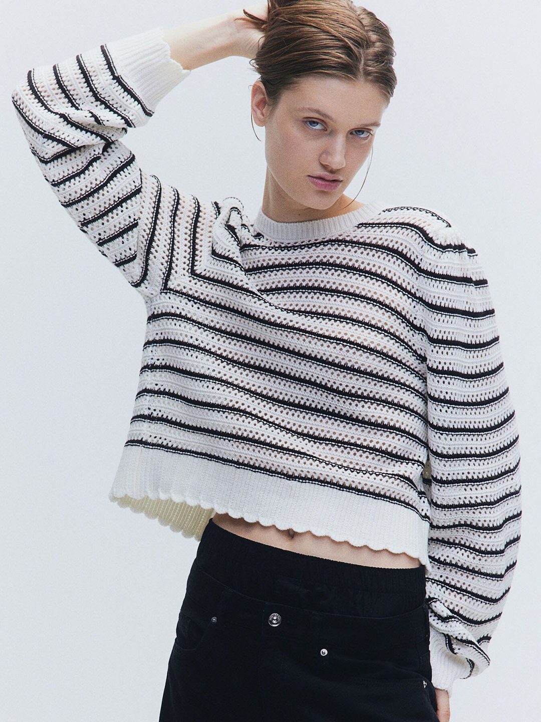 

H&M Acrylic Hole-Knit Open-Backed Jumper, White