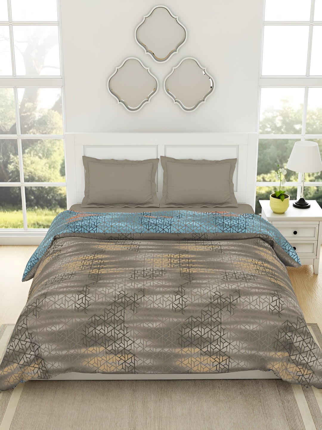 

SPACES Patterna Taupe & Blue Printed Pure Cotton AC Room 150 GSM Double Bed Quilt