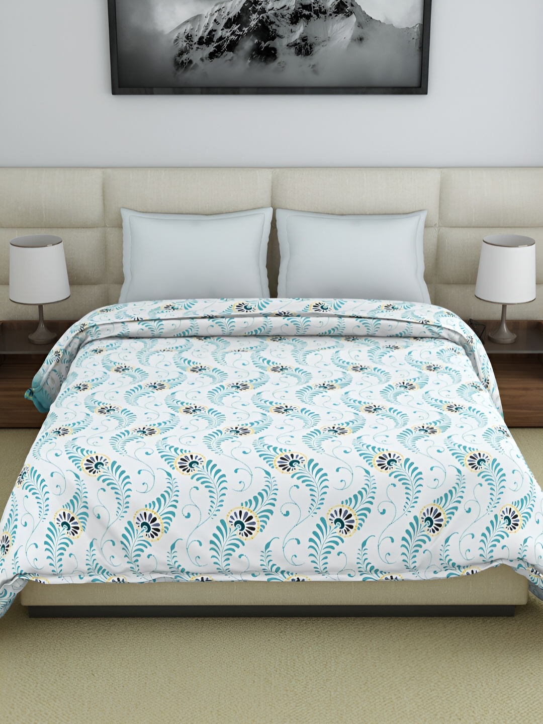 

Welspun Amaya Blue & Yellow Floral Printed AC Room 150 GSM Double Bed Quilt