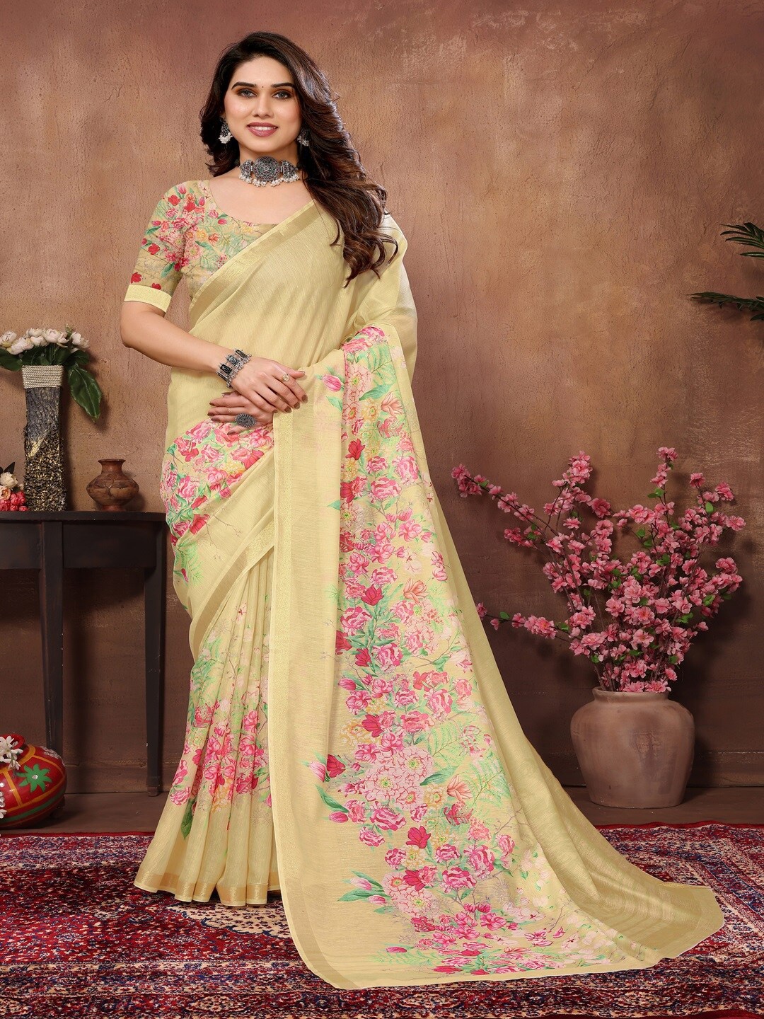 

ARYZE Floral Print Zari Saree, Yellow