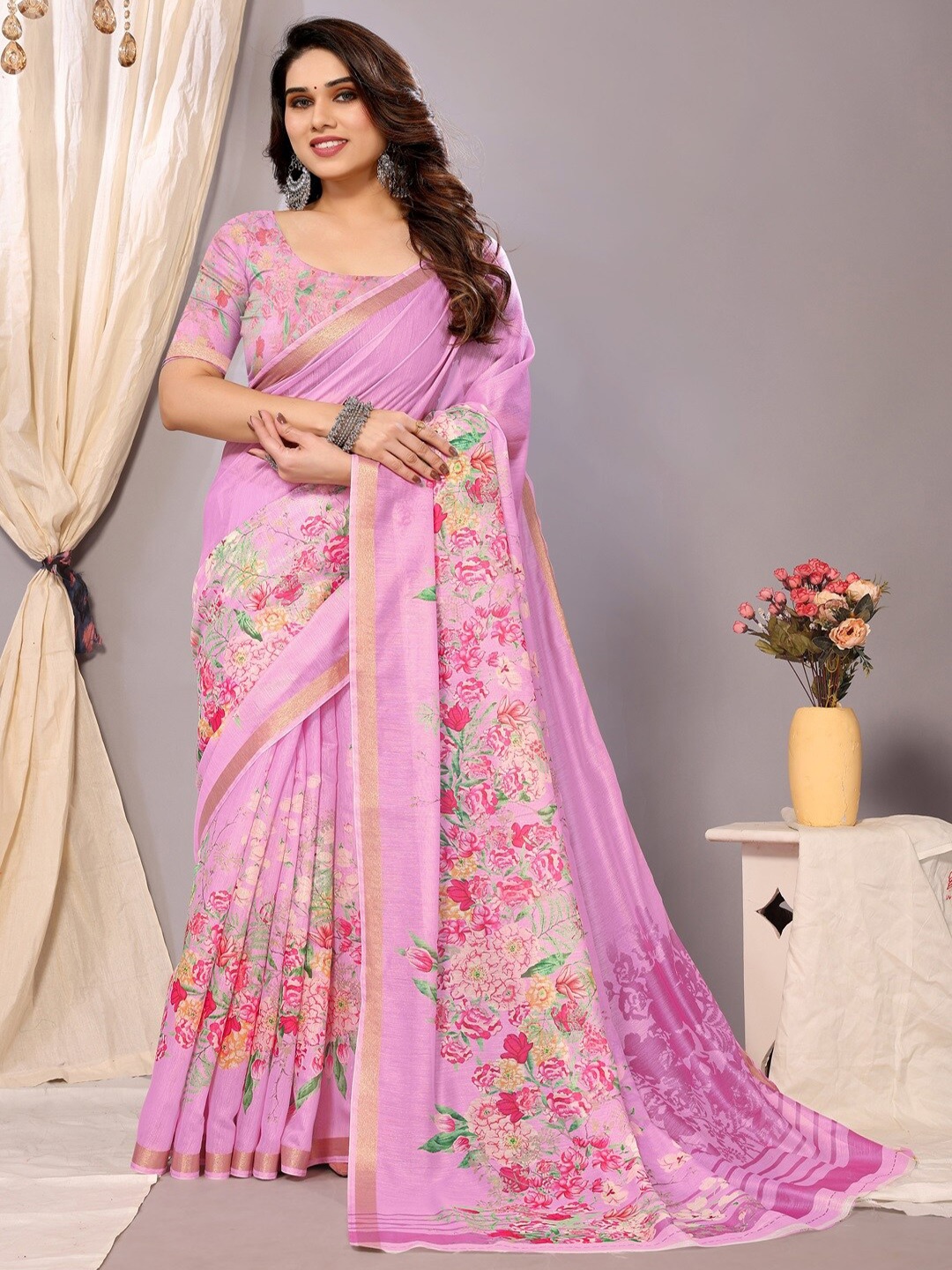 

ARYZE Floral Zari Saree, Pink