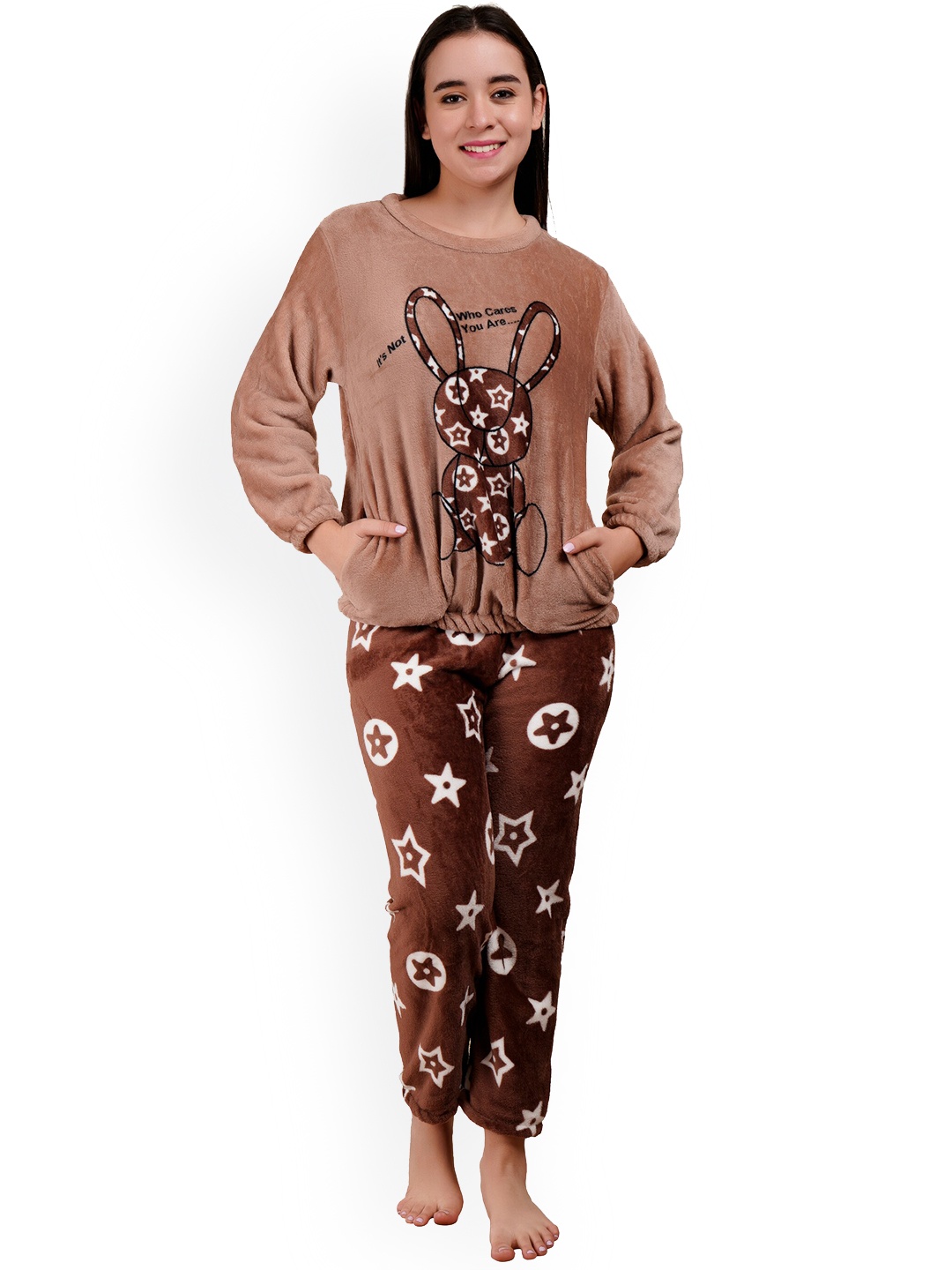 

Lugo Graphic Printed Night Suit, Brown