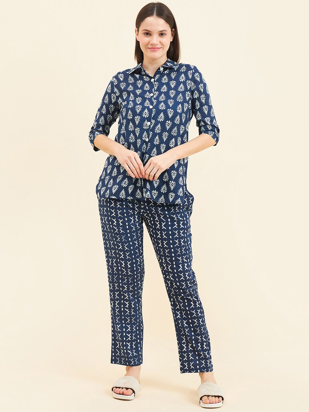 

Sweet Dreams Ethnic Motifs Printed Pure Cotton Night suit, Navy blue