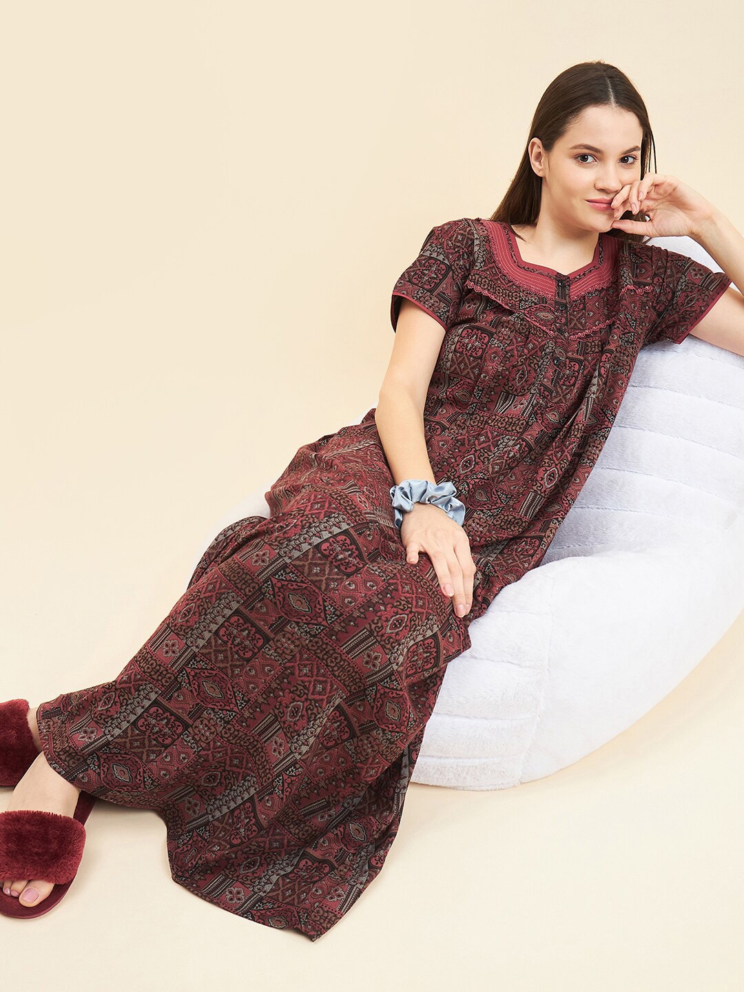 

Sweet Dreams Rose Ethnic Motifs Printed Pure Cotton Maxi Nightdress
