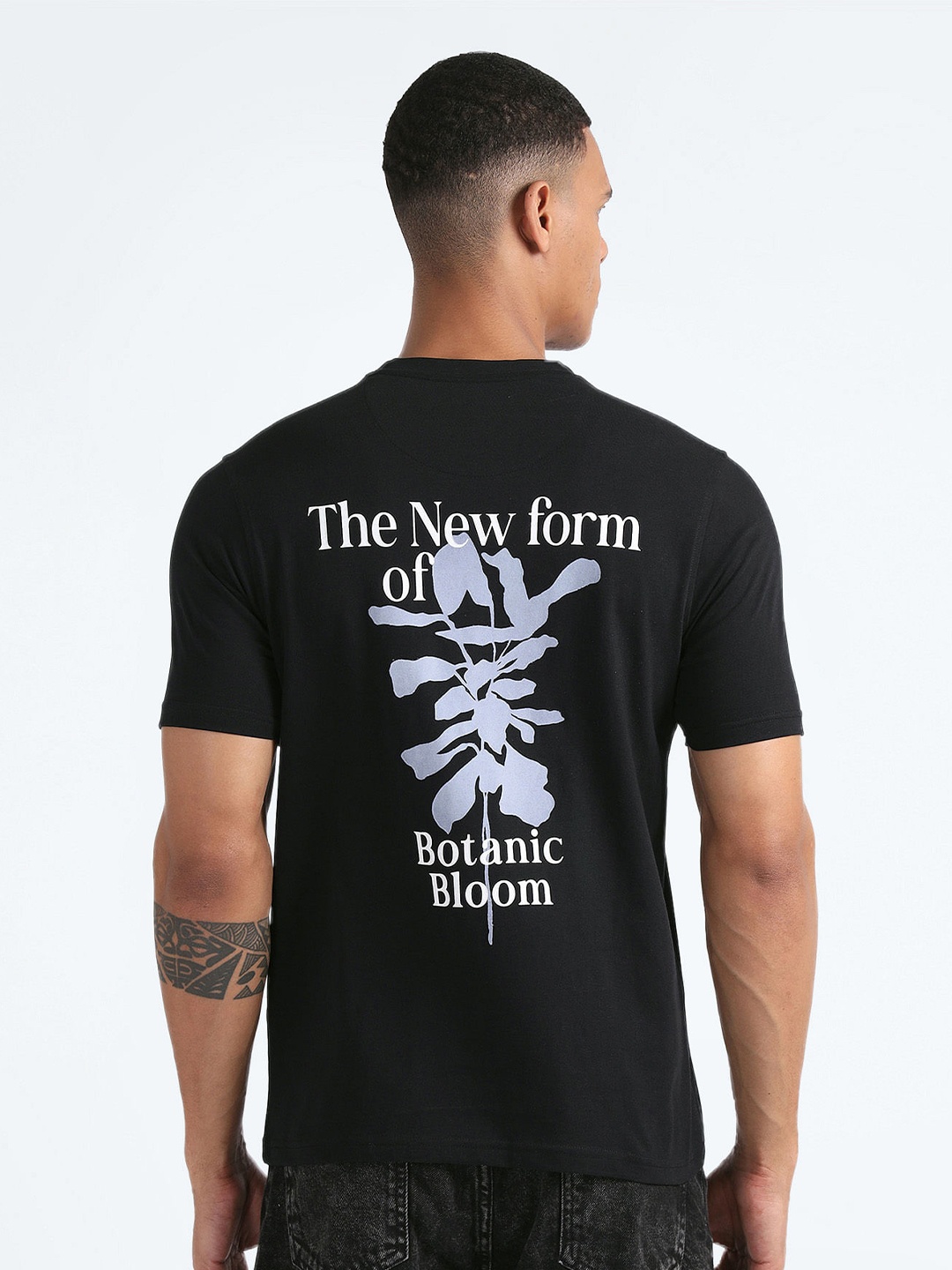 

Flying Machine Graphic Printed Cotton Round Neck Short Sleeves Applique Casual T-shirt, Black
