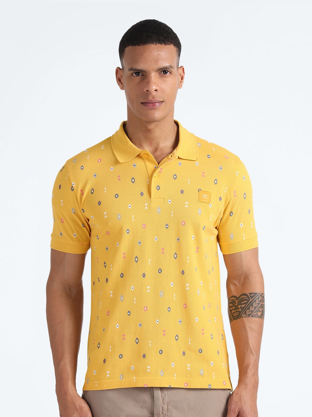 

Flying Machine Geometric Printed Cotton Polo Collar Pockets Casual T-shirt, Yellow