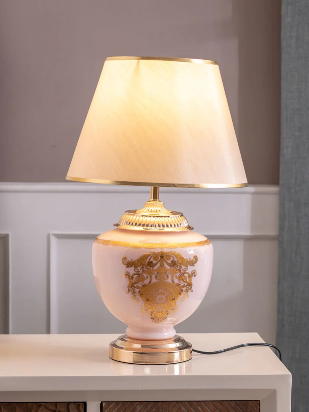 

THEDECORKART Unisex Multi Table Lamps, Gold