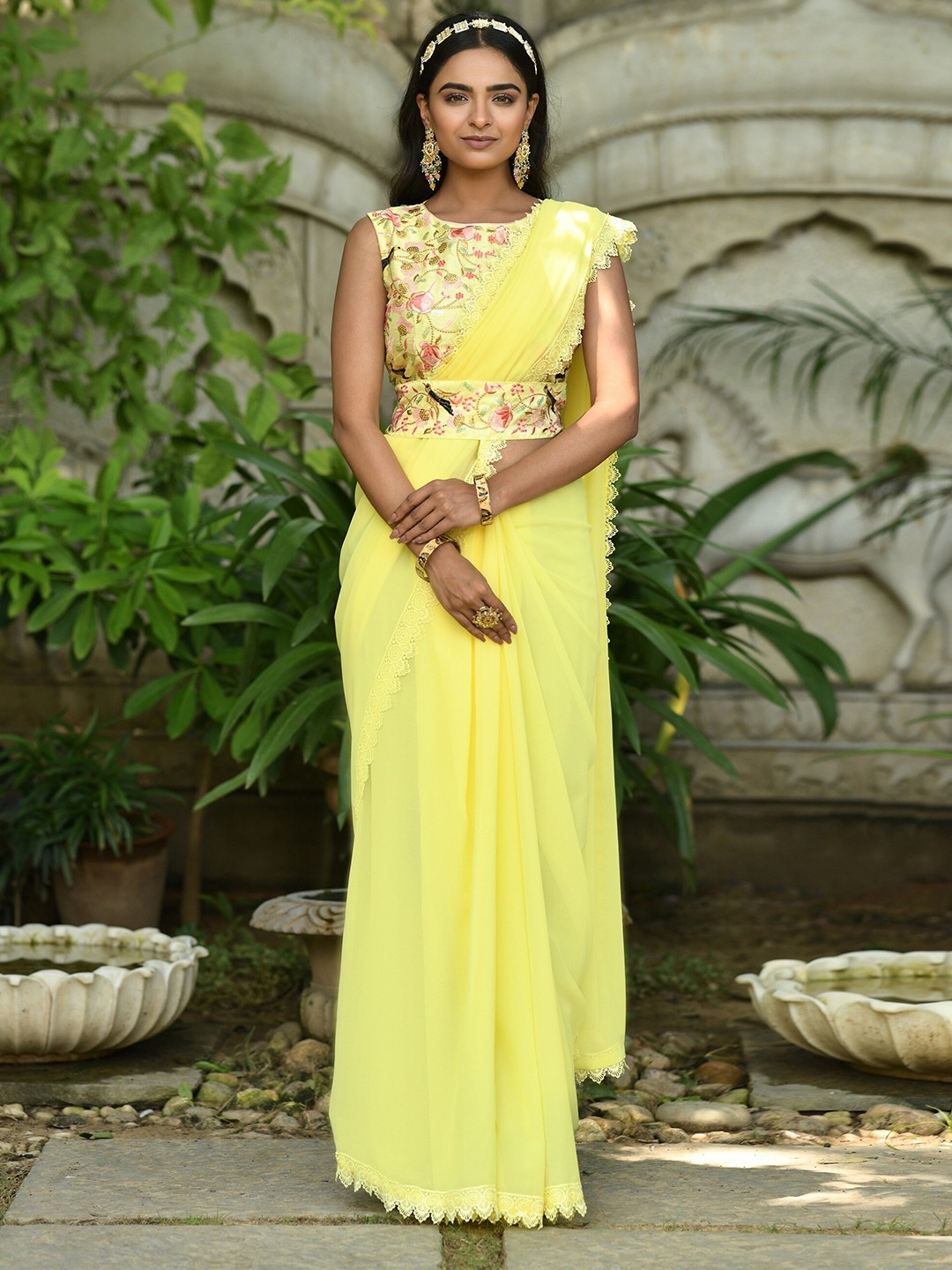 

TEEYA CREATION Embroidered Pure Georgette Belted Saree, Yellow