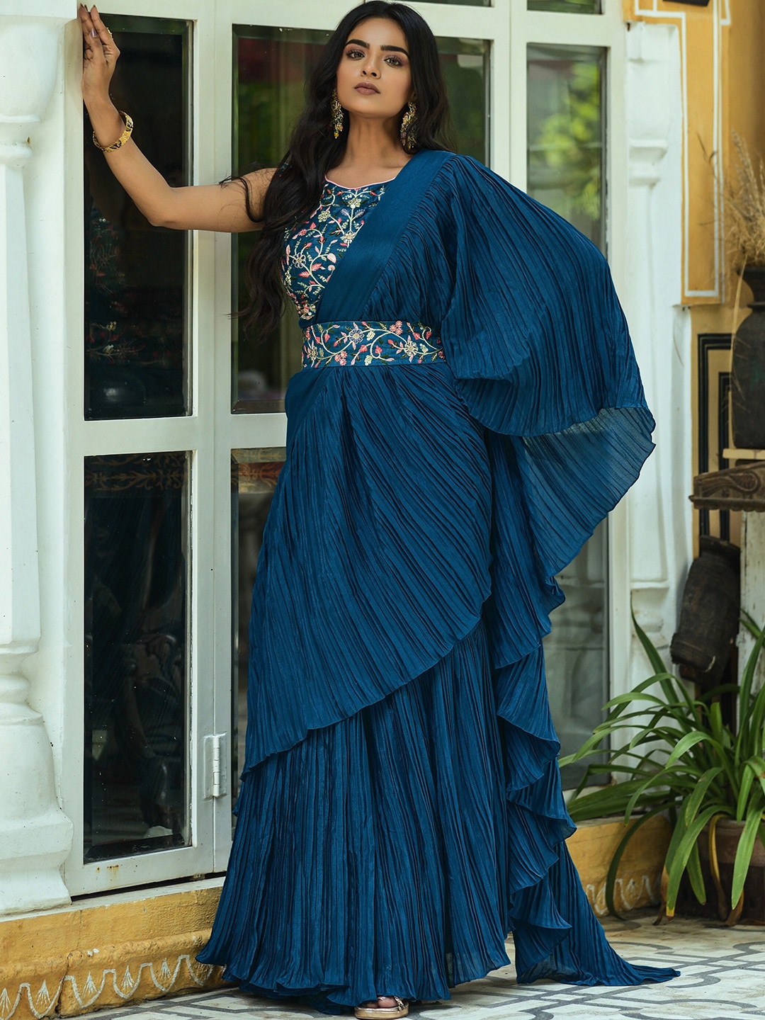 

TEEYA CREATION Belted Saree, Teal