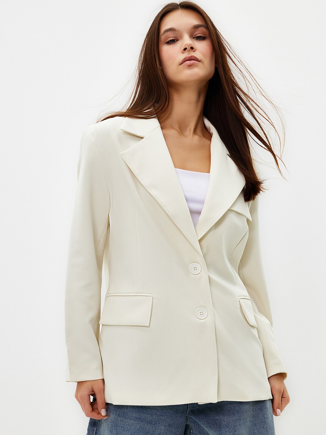 

Trendyol Women Single Breasted Blazers, White