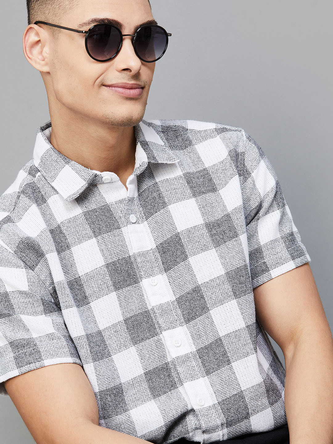 

Fame Forever by Lifestyle Gingham Checked Short Sleeves Cotton Casual Shirt, White