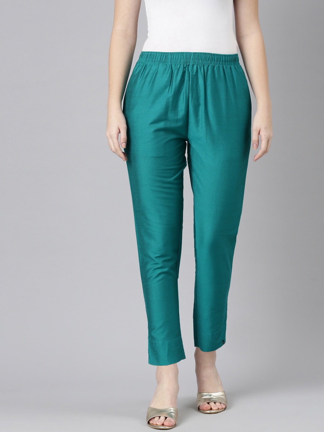 

TWIN BIRDS Women Shimmer Straight Fit Trousers, Green