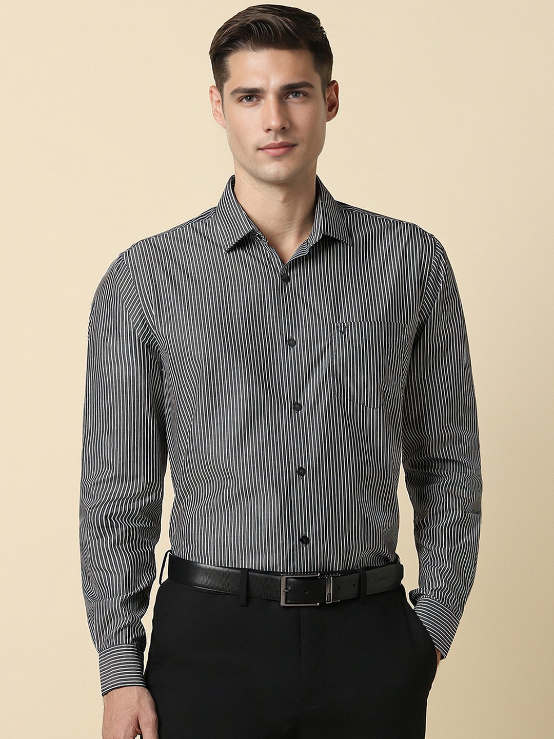 

Allen Solly Men Slim Fit Opaque Striped Formal Shirt, Grey