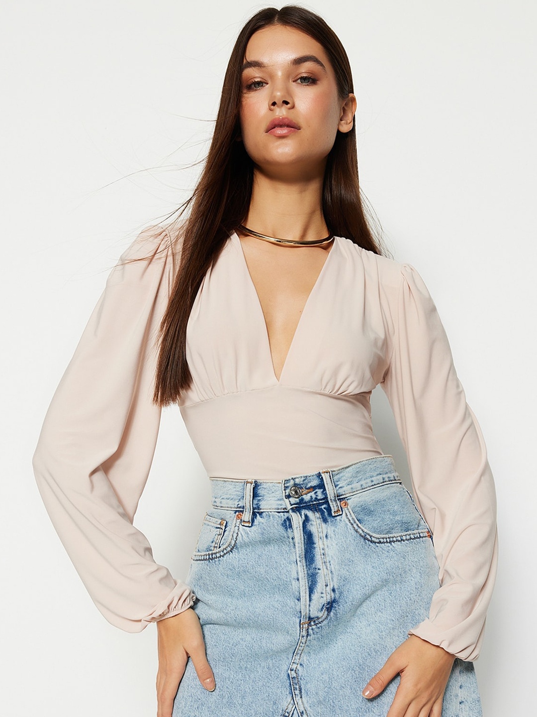 

Trendyol Women V-Neck Bodysuit, Beige
