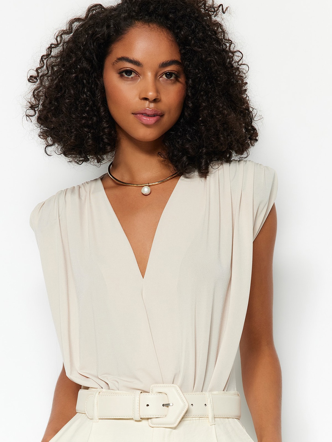 

Trendyol Women V-Neck Bodysuit, Beige