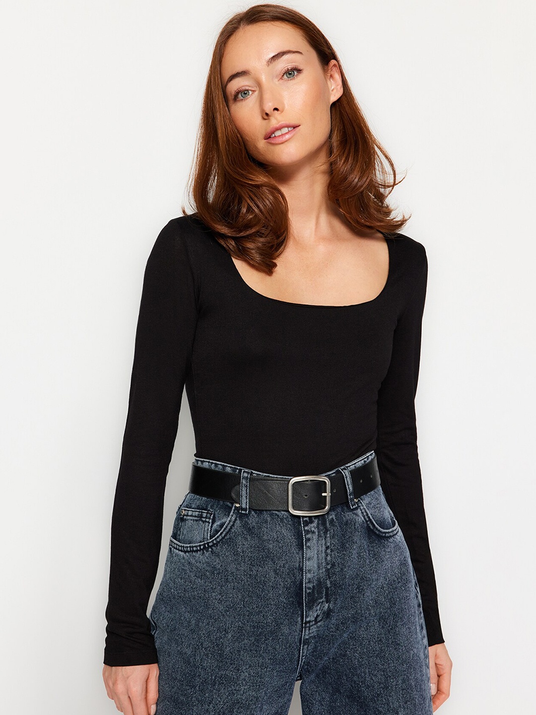 

Trendyol Women Round-Neck Bodysuit, Black