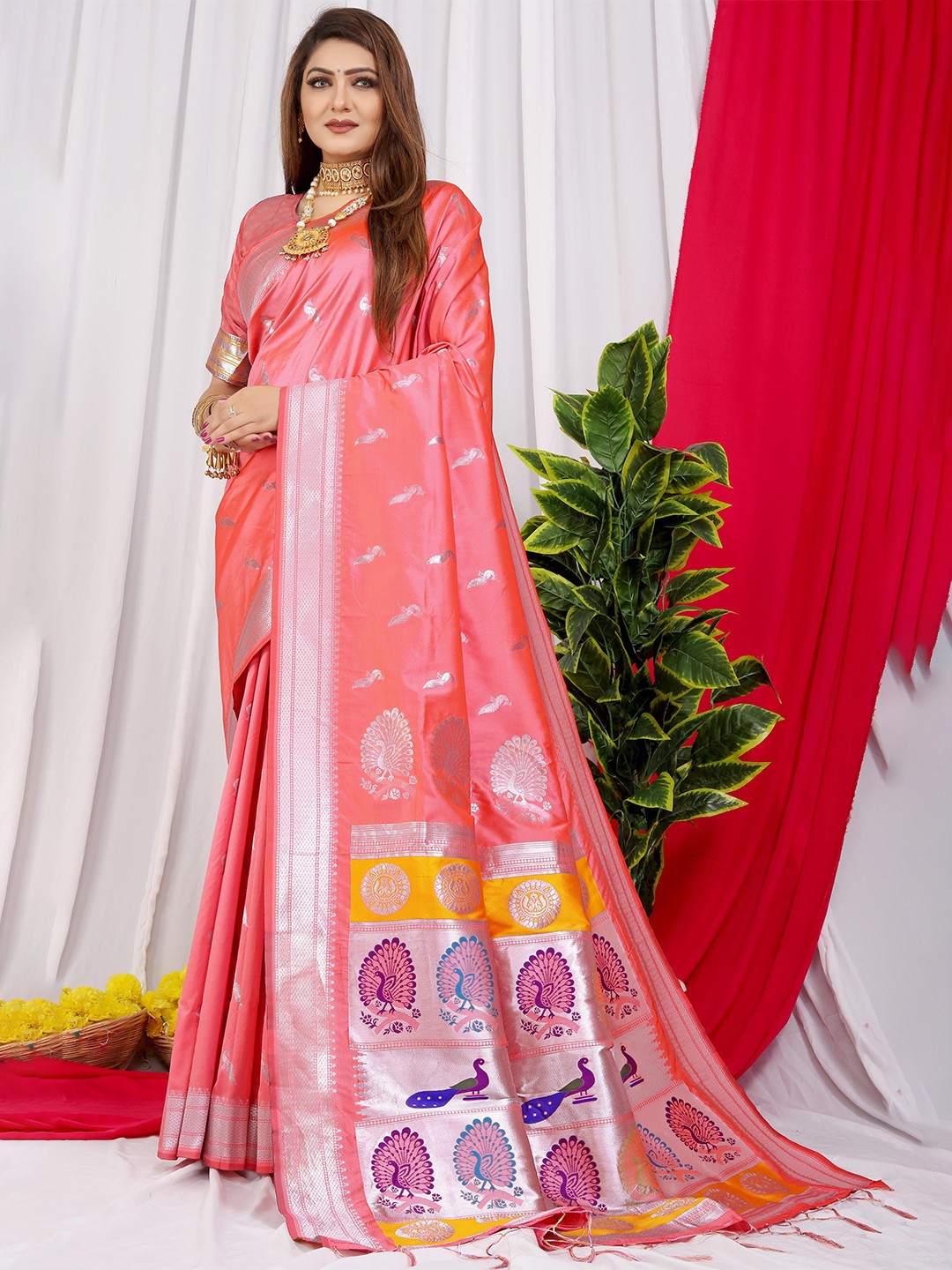 

PATIALAPICKS Ethnic Motifs Woven Design Zari Pure Silk Paithani Saree, Pink