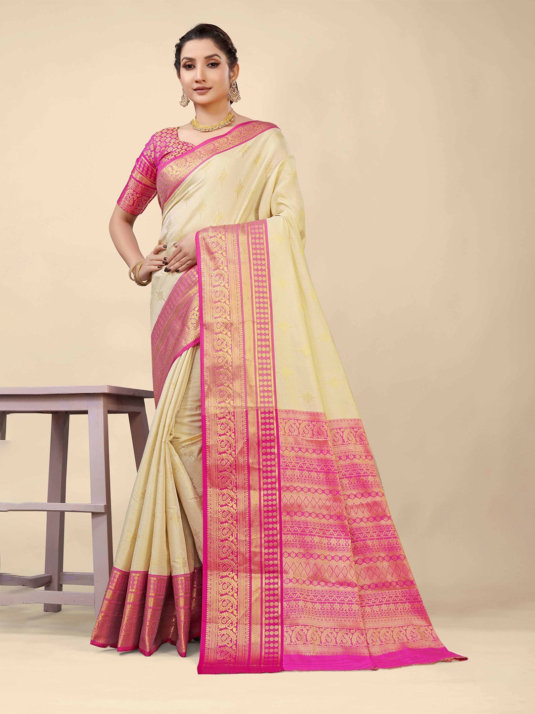 

PATIALAPICKS Woven Design Zari Pure Silk Kanjeevaram Saree, Cream