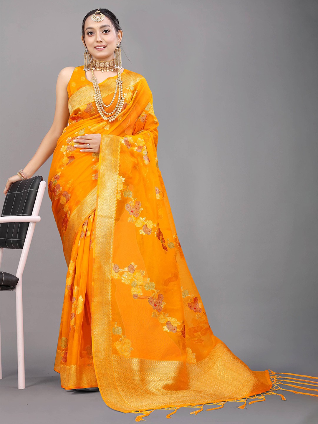 

PATIALAPICKS Woven Design Zari Pure Silk Kanjeevaram Saree, Orange