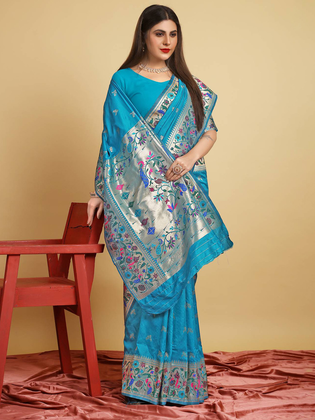 

PATIALAPICKS Woven Design Zari Pure Silk Kanjeevaram Saree, Blue