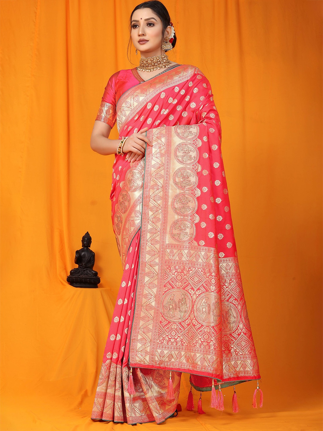 

PATIALAPICKS Woven Design Zari Pure Silk Kanjeevaram Saree, Pink