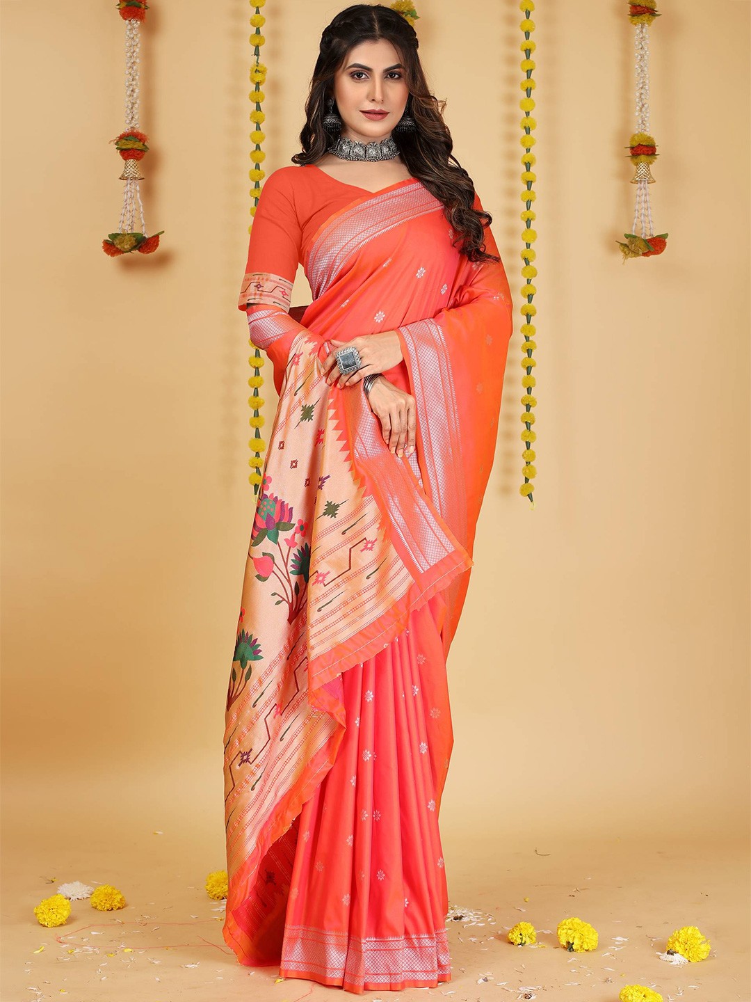 

PATIALAPICKS Woven Design Zari Pure Silk Kanjeevaram Saree, Orange