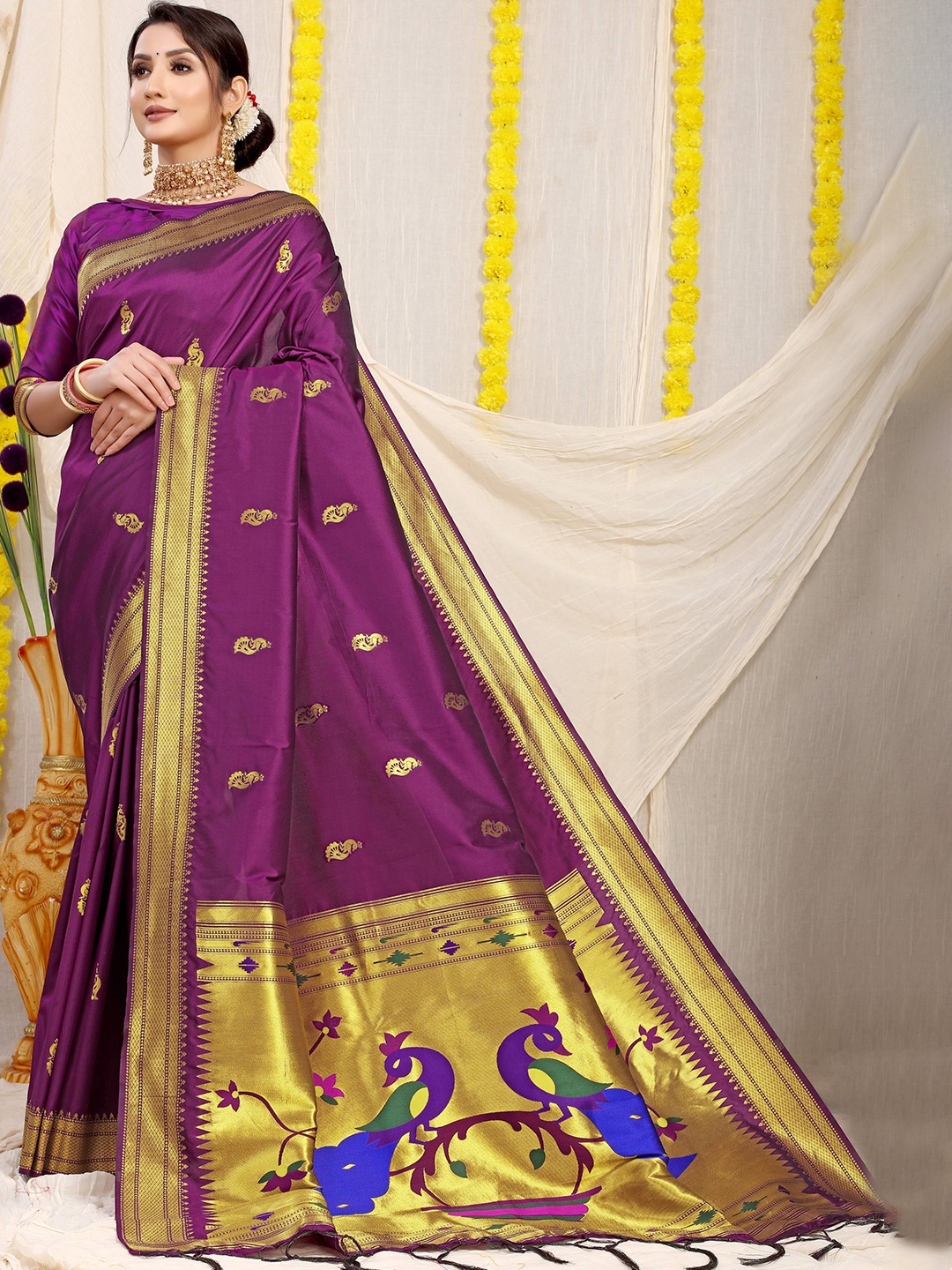 

PATIALAPICKS Ethnic Motifs Woven Design Zari Pure Silk Kanjeevaram Saree, Purple