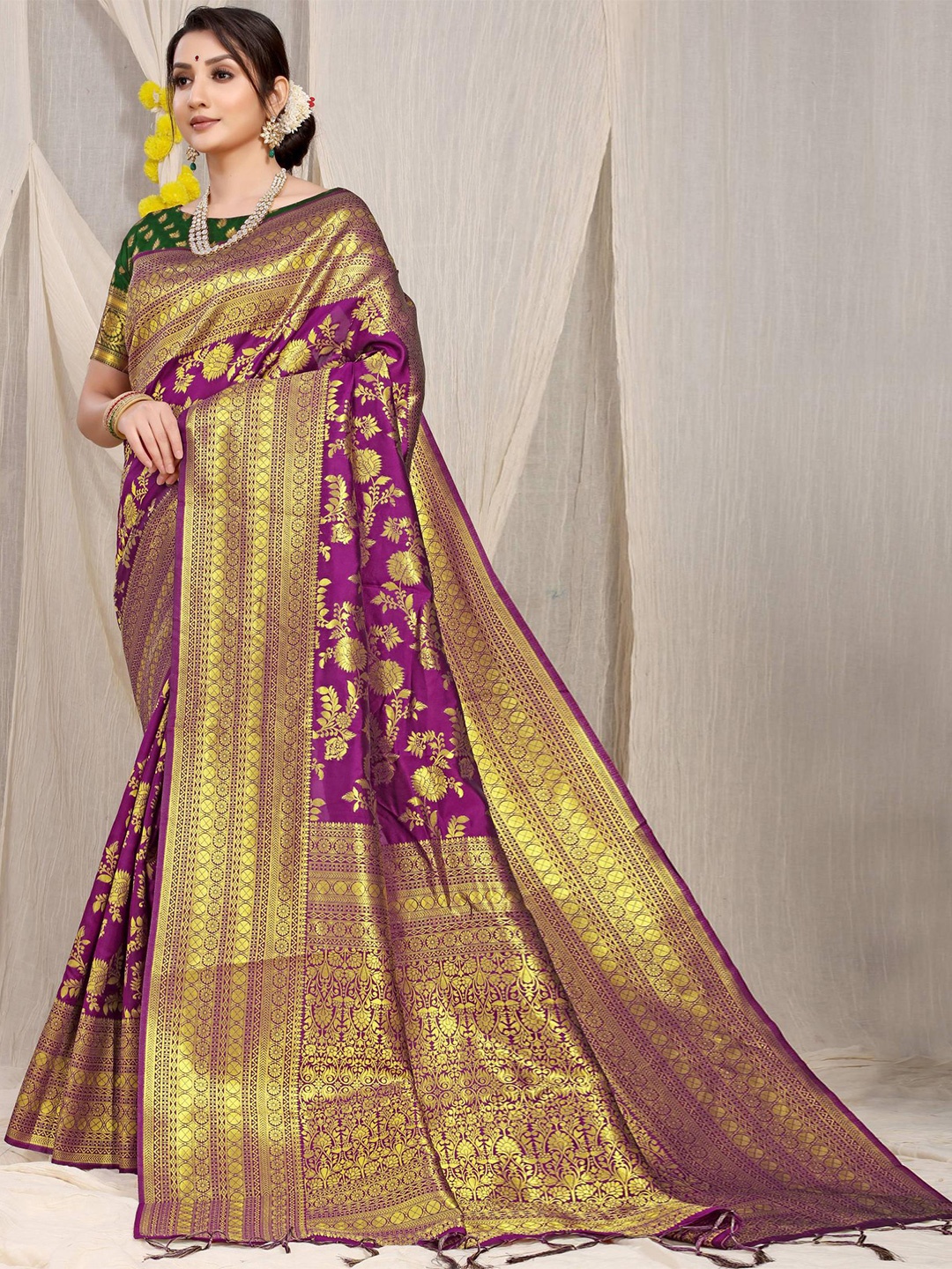 

PATIALAPICKS Woven Design Zari Pure Silk Kanjeevaram Saree, Purple