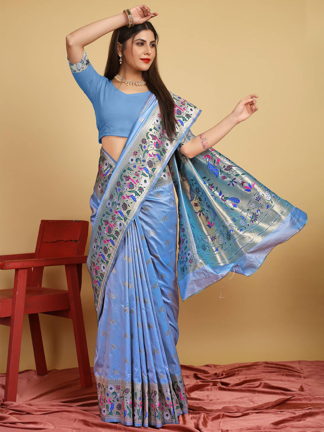 

PATIALAPICKS Woven Design Zari Pure Silk Kanjeevaram Saree, Blue