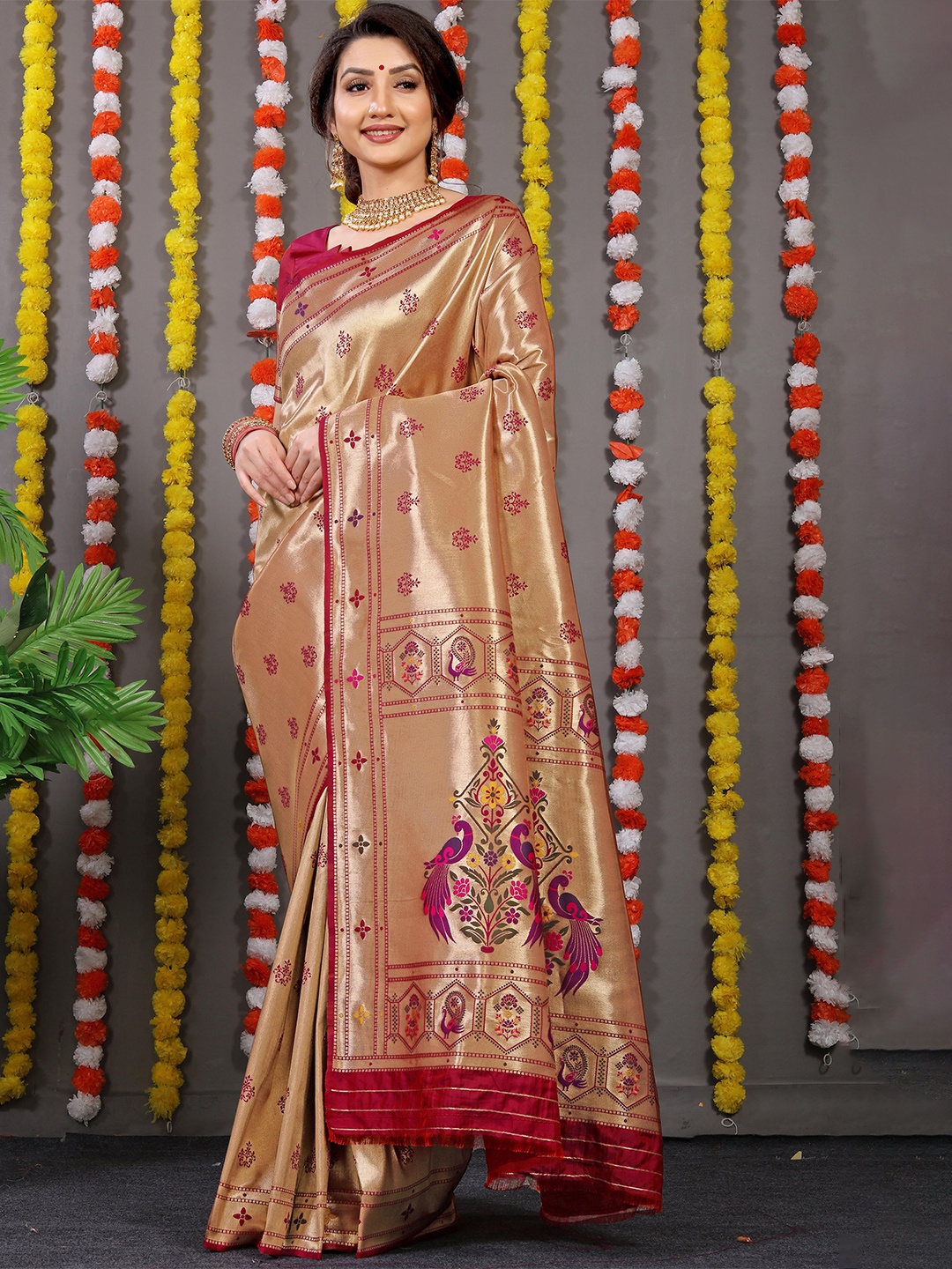 

PATIALAPICKS Ethnic Woven Design Zari Pure Silk Kanjeevaram Saree, Maroon
