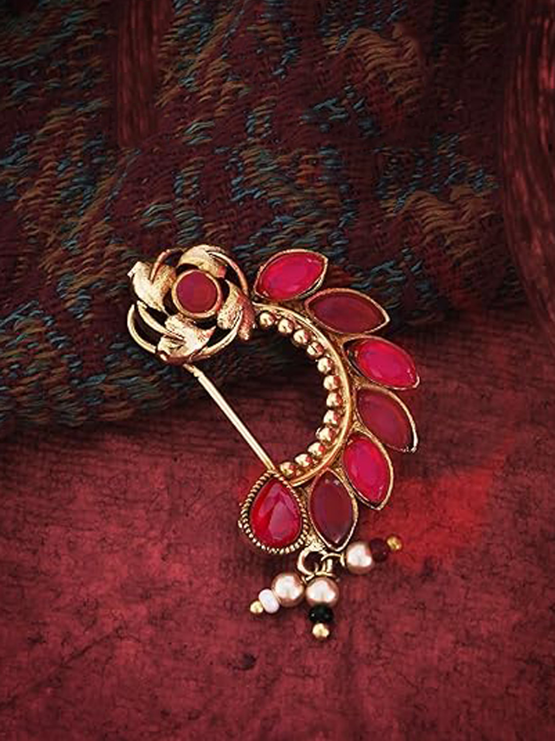 

Vighnaharta Gold-Plated Stud Nosepin